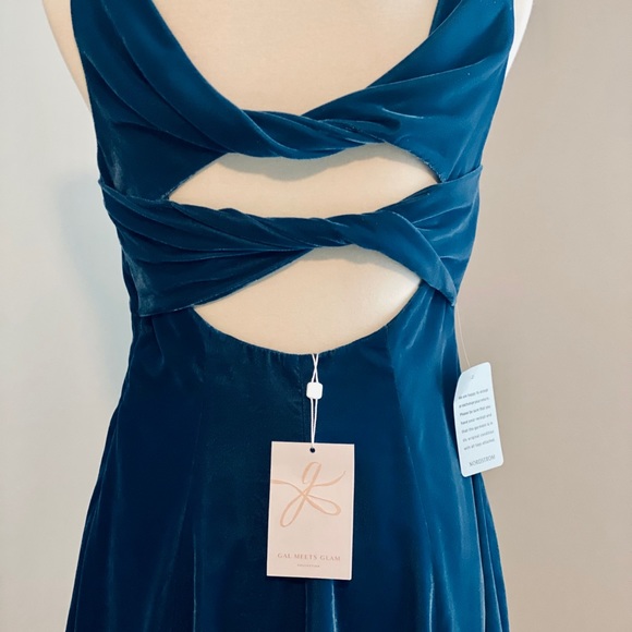 Gal Meets Glam dress - Picture 3 of 4